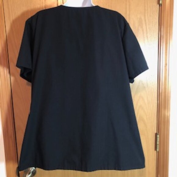 NWOT Dickies Women's Black Scrub Top 2X Button Down Short Sleeve Pockets V Neck - Picture 2 of 10